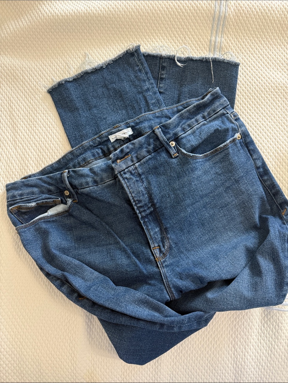 Good American Dark Blue Cropped Raw-Hem Jeans